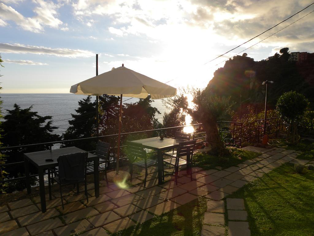Corte Del Gallo Corniglia Ngoại thất bức ảnh